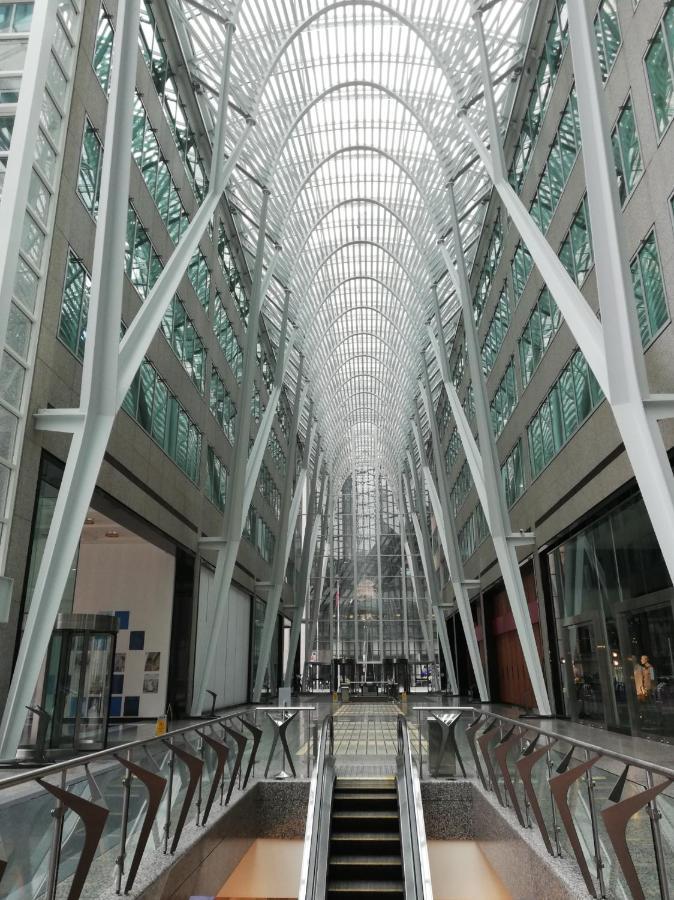Stylish Downtown Toronto Residential Hotel Exterior foto